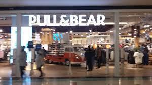 Lugar Pull & Bear