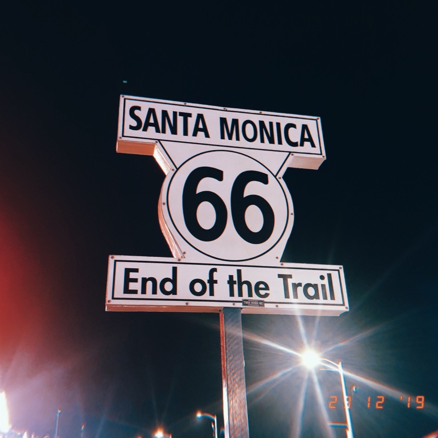 Place Santa Monica Pier