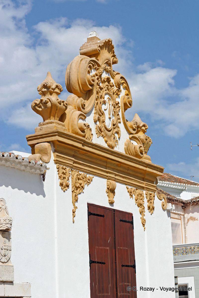 Armazém Regimental
