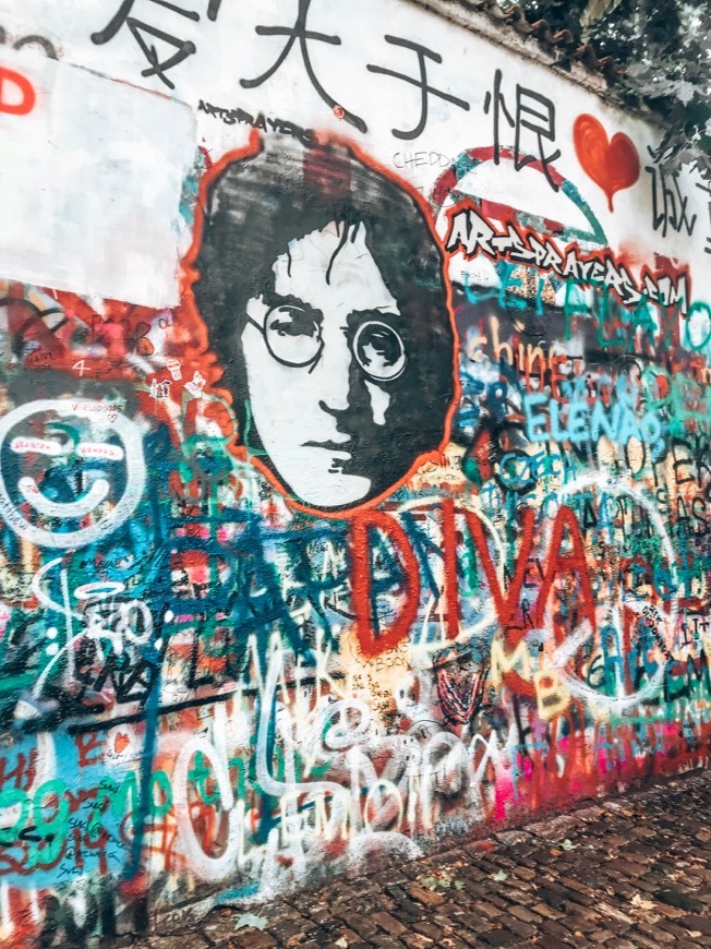 Lugar John Lennon Wall