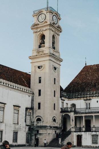 University of Coimbra Faculty of Law