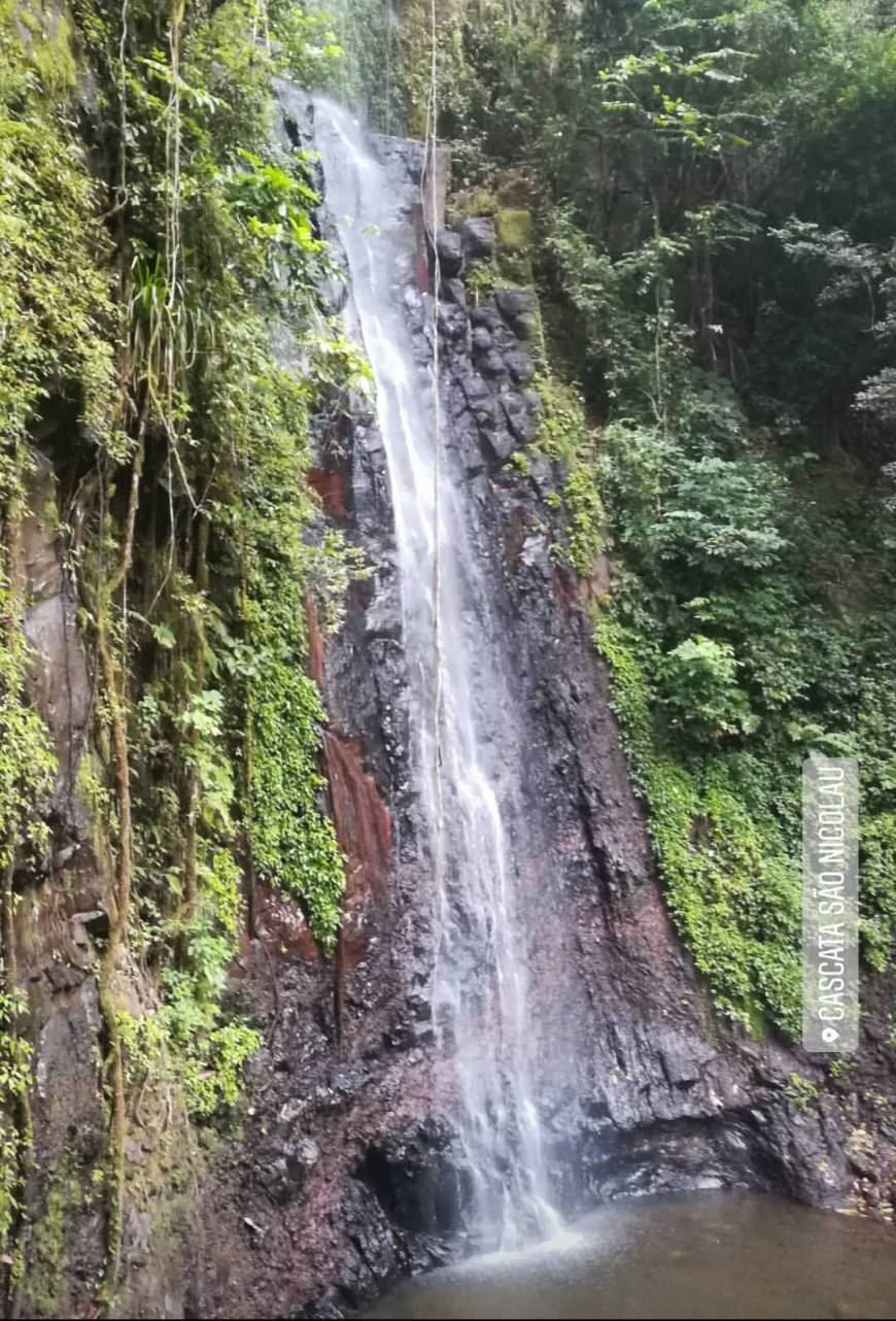 Lugar São Nicolau Waterfall