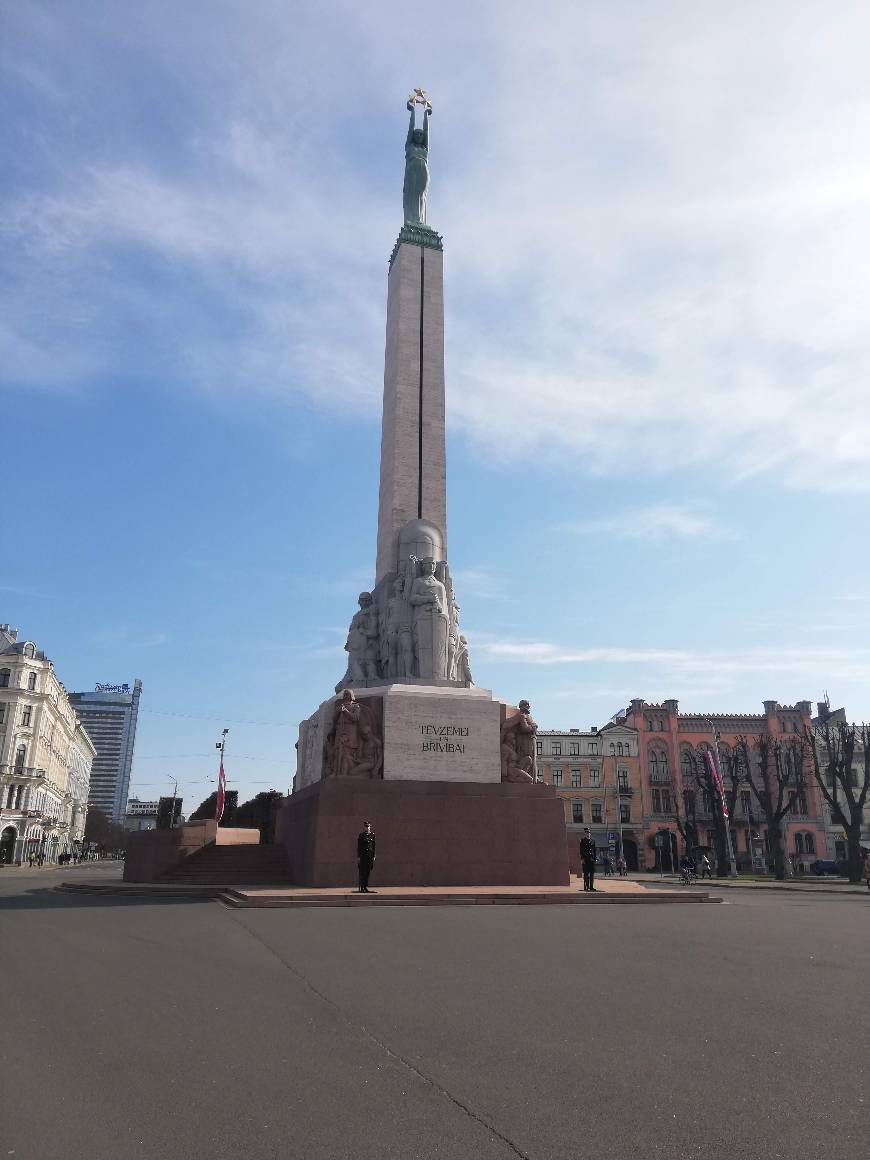 Place Monumento a la Libertad