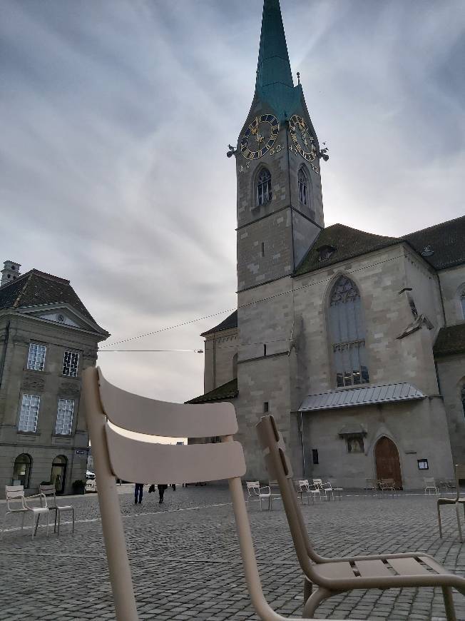 Place Münsterbrücke