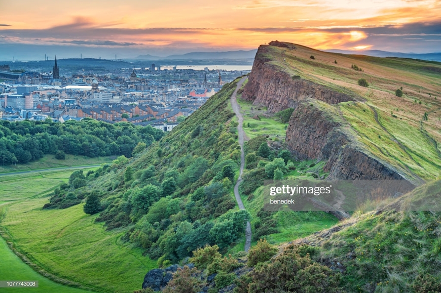 Lugar Holyrood Park