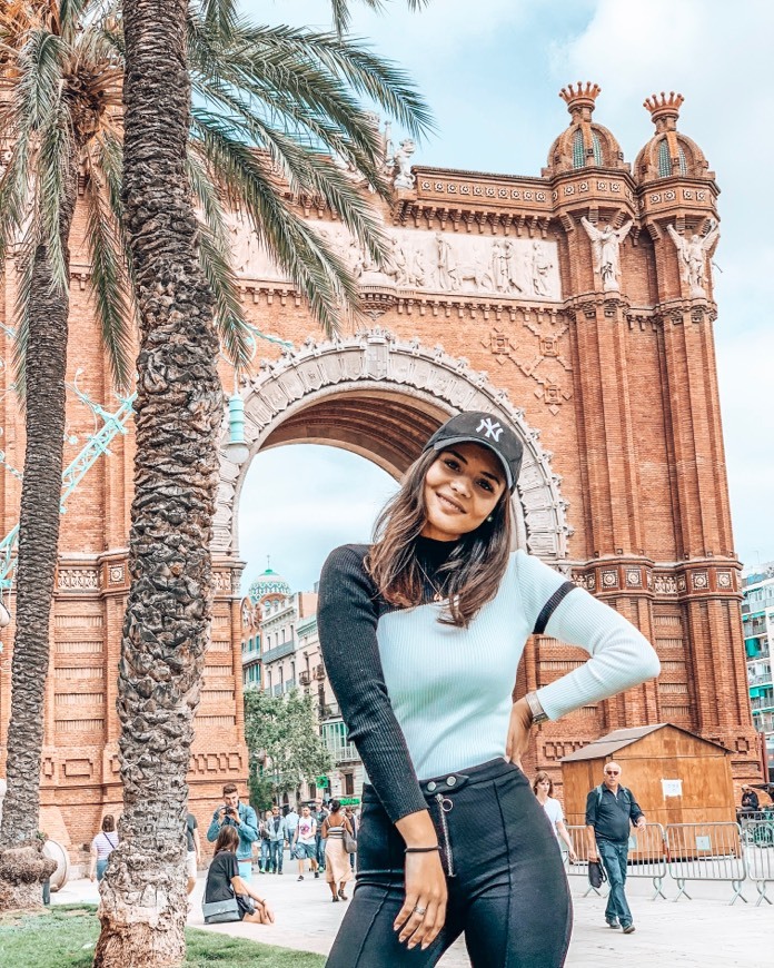 Lugar Arc de Triomf