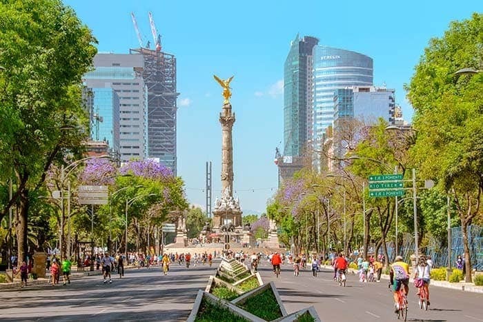 Place México