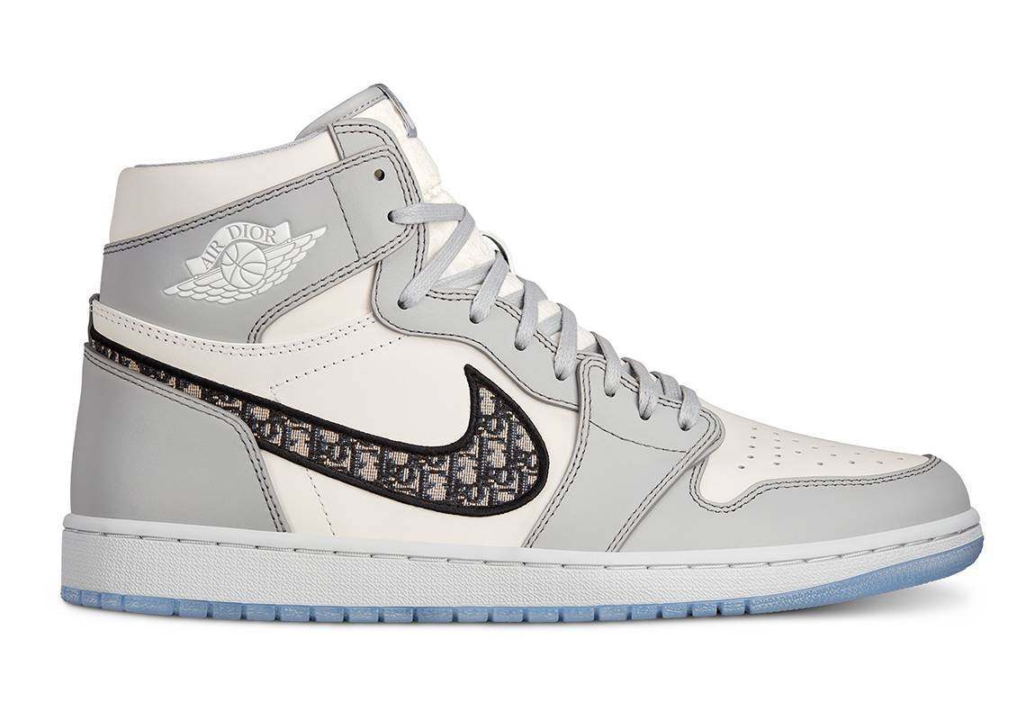 Social Jordan 1 retro high / Dior