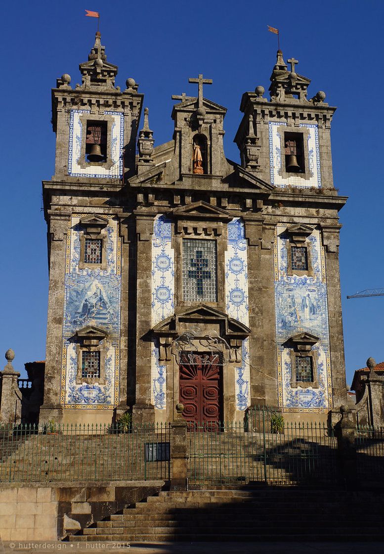 Place Iglesia de San Ildefonso