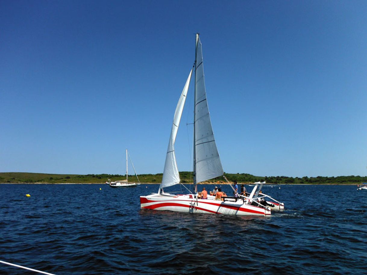 Lugar KATAYAK | Excursiones Catamarán, Kayak y Vela Menorca