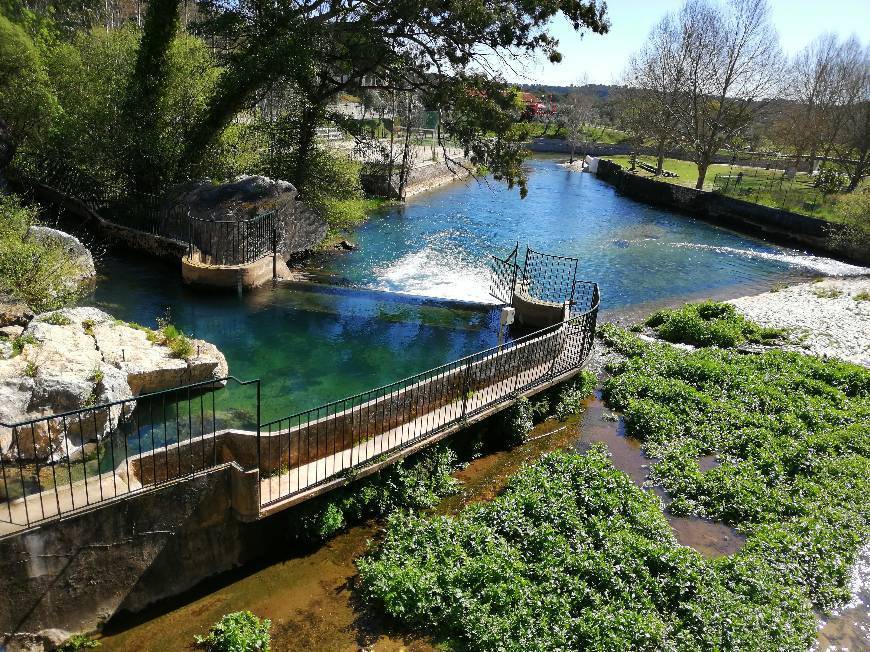 Place Praia Fluvial dos Olhos de Água 