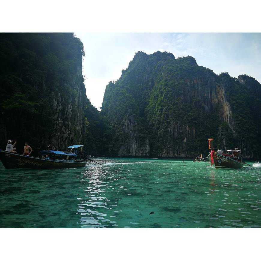 Place Pileh Lagoon