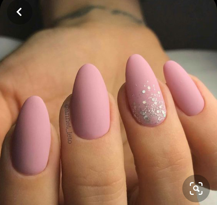 Fashion Pink nails 