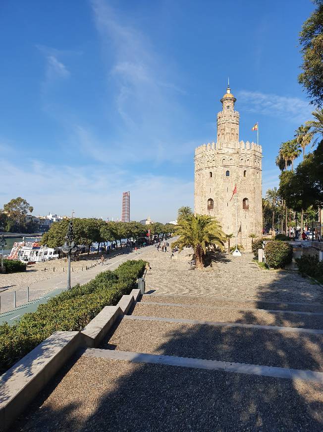 Place Torre del Oro