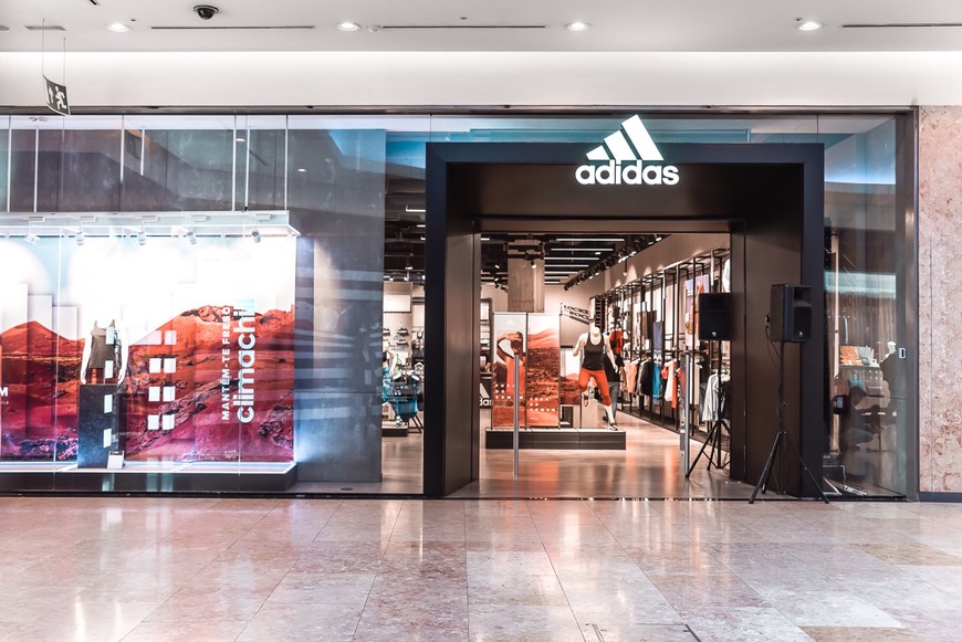 Place Loja Adidas 