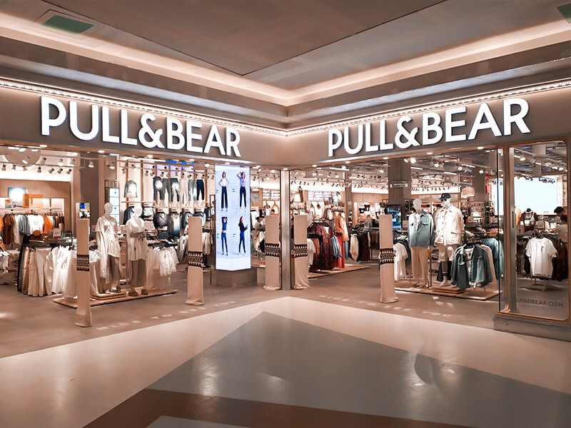 Place Loja Pull and Bear 