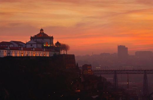 Mosteiro da Serra do Pilar 