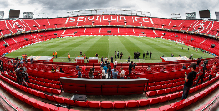 Place Ramon Sanchez-Pizjuan Stadium