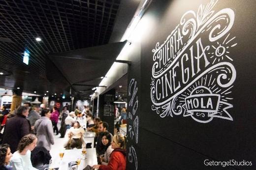 Puerta Cinegia Gastronómica Mercado