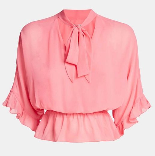 BLOUSE BOW AT THE COLLAR
