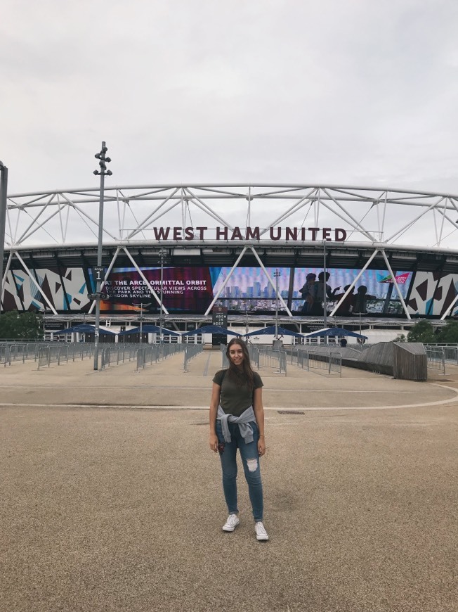 Lugar Olympic Stadium