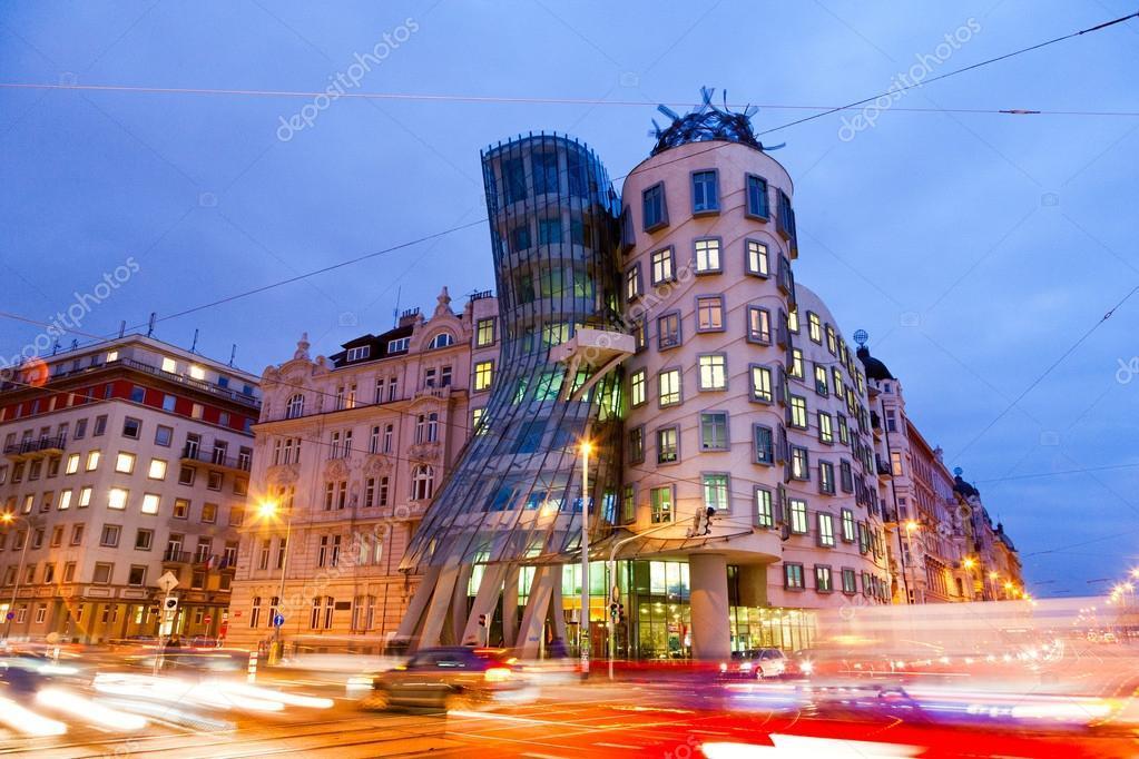 Lugar Dancing House