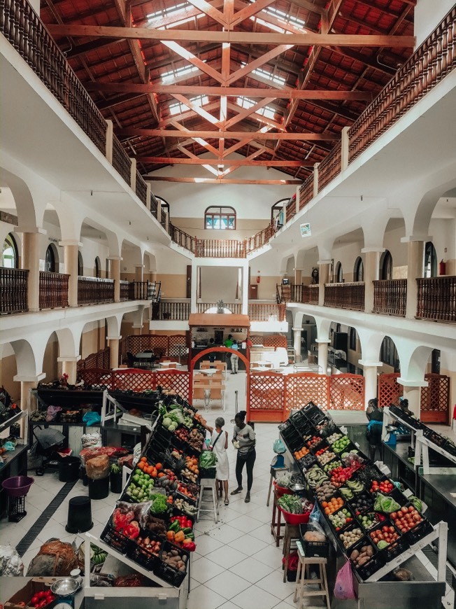 Lugar Mercado Municipal De Santa Maria