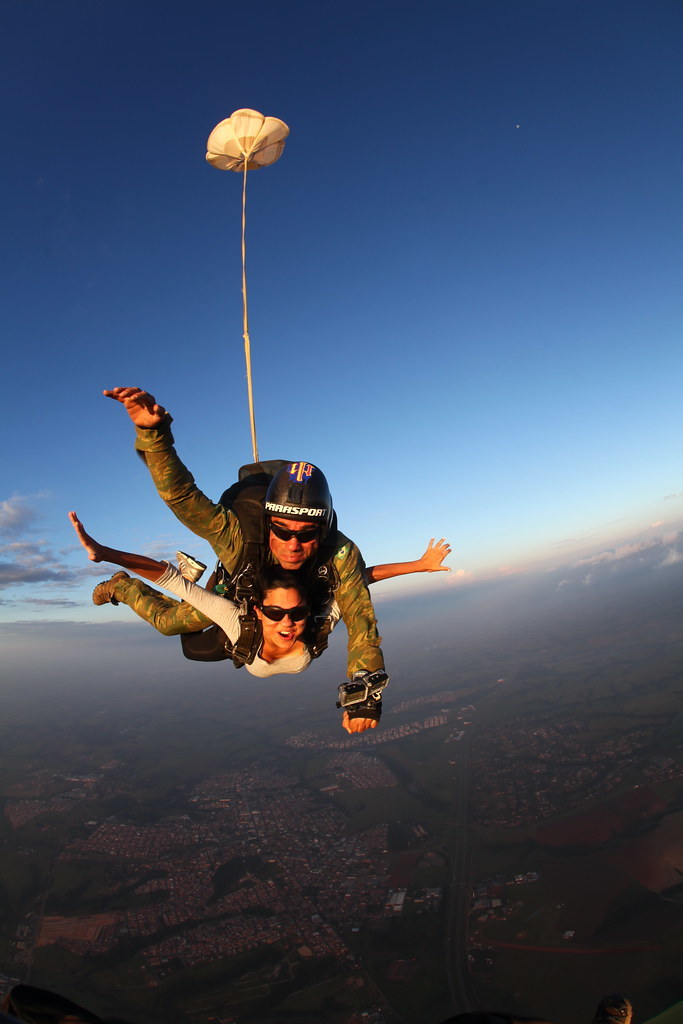 Moda Skydive- Paraquedismo 