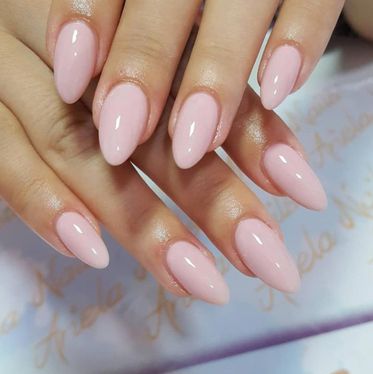 Moda Light pink nails