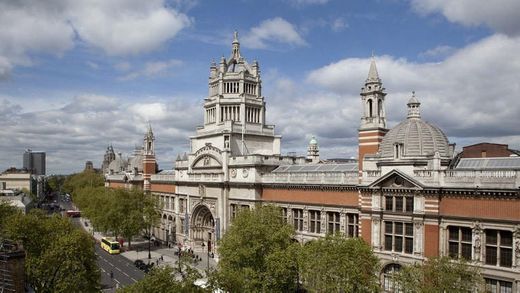 Victoria and Albert Museum