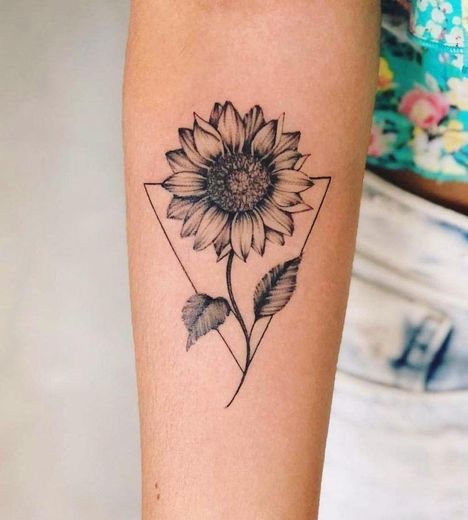 176 Best Sunflower Tattoo images | Sunflower tattoos, Small tattoos ...