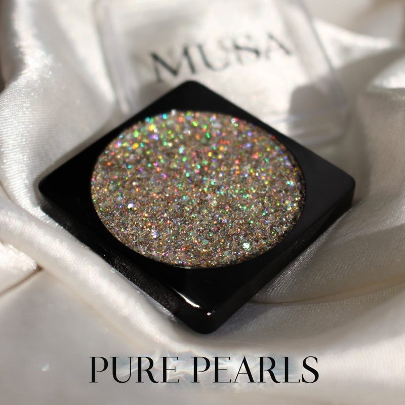 Fashion MUSA | 
Creamy Glitter Makeup Pure Pearls