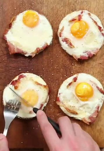 Cheesy breakfast bakes