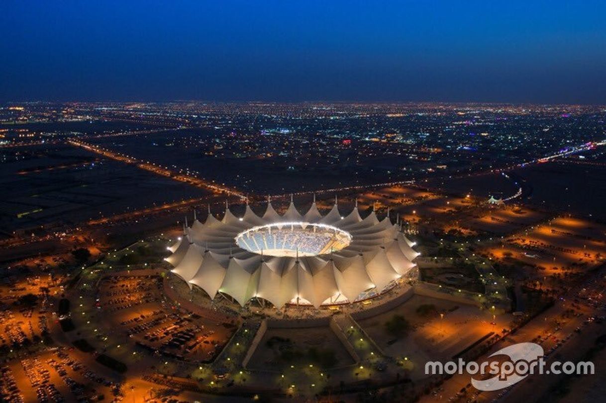 Place king Fahd International Stadium