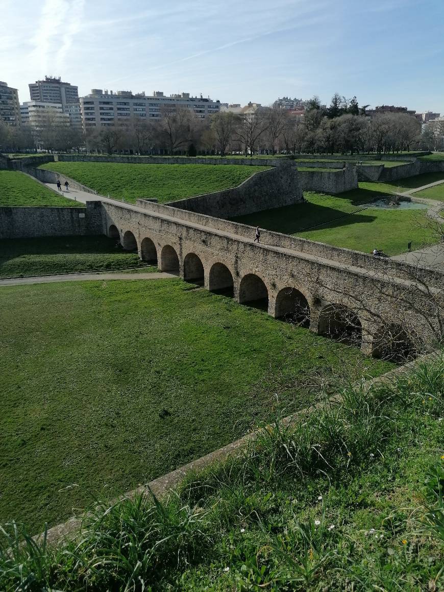 Lugar La Ciudadela