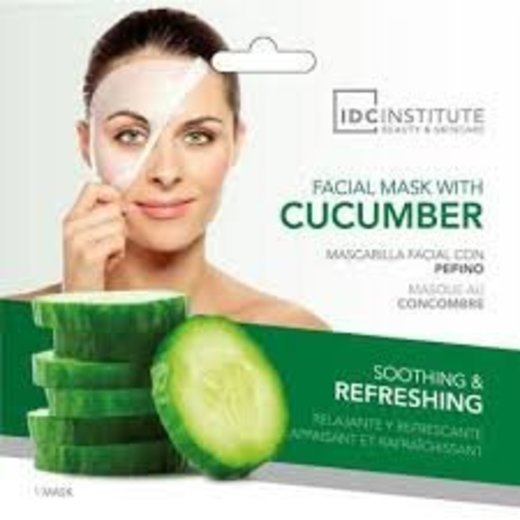 Facial Mask with Cucumber