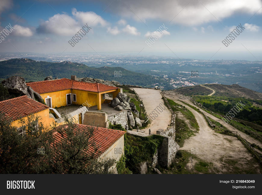 Place Sanctuary of Peninha