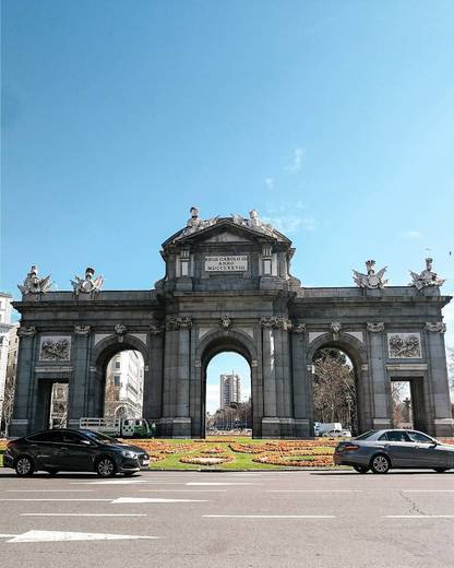 Puerta de Alcalá