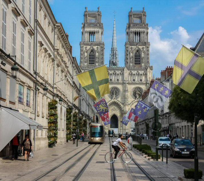 Place Orleans