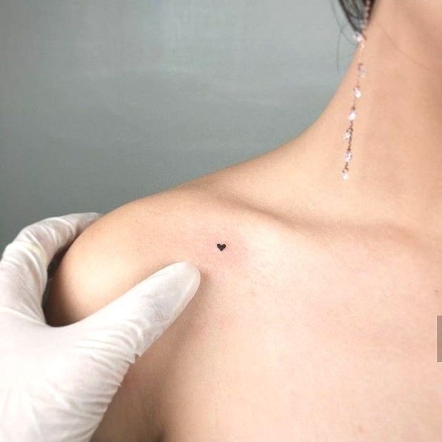 Fashion Tiny Heart Tattoo