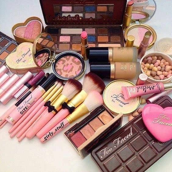 Products Makeup 