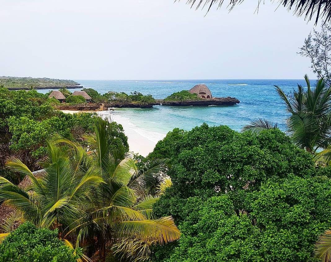 Place The Sands At Chale Island 