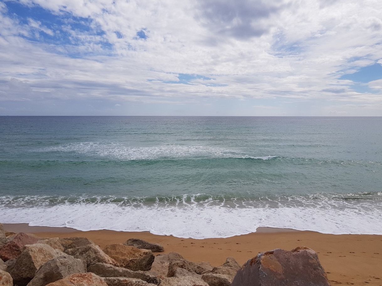 Praia e Nuvens ☁️💙