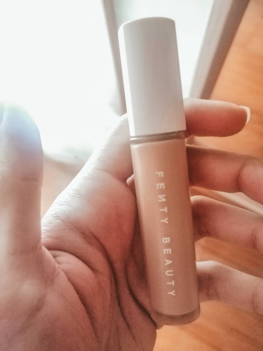 Productos Fenty Beauty Pro Filt'r Instant Retouch Concealer