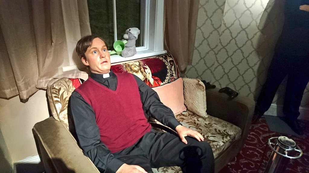 Lugar National Wax Museum