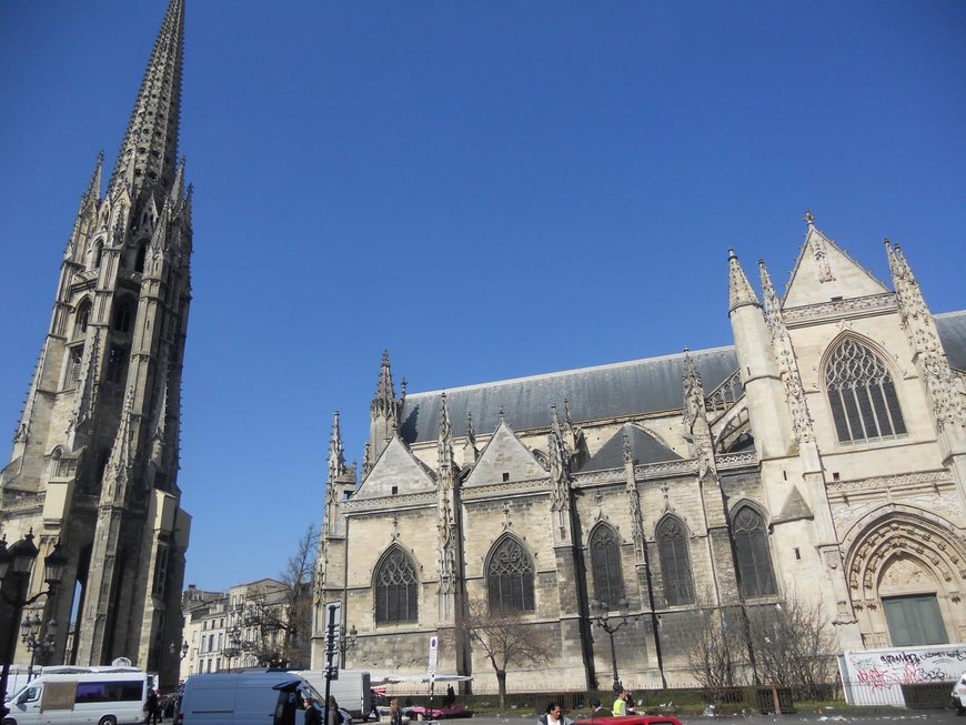 Place Basilica of Saint Michael, Bordeaux