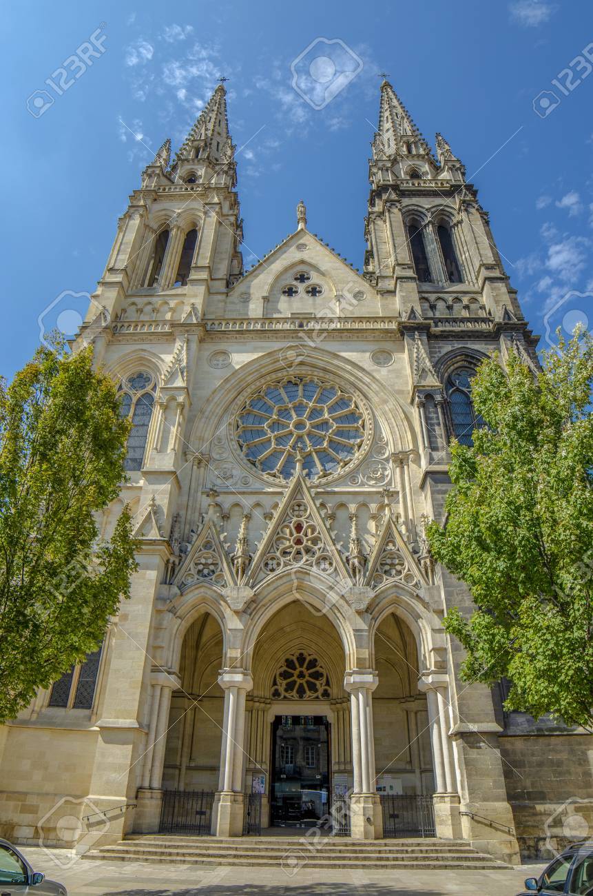 Places Saint-Louis Church of the Chartrons, Bordeaux