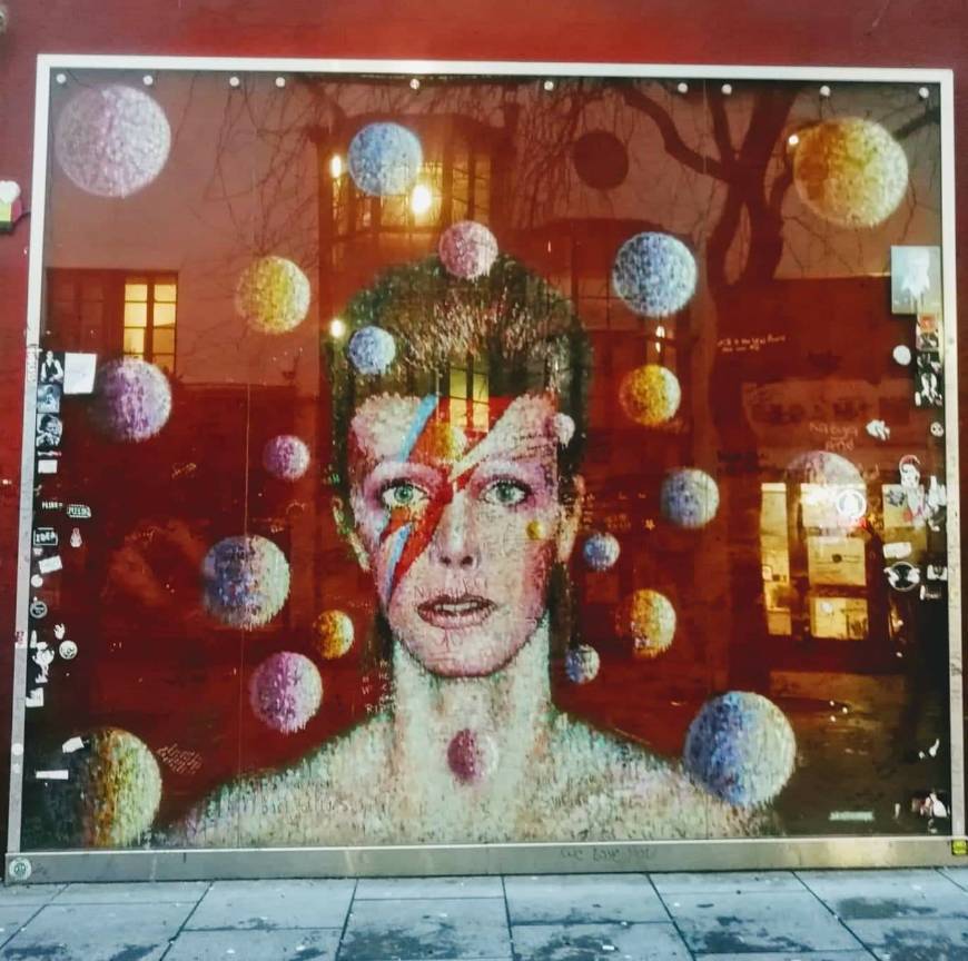 Lugar David Bowie Memorial