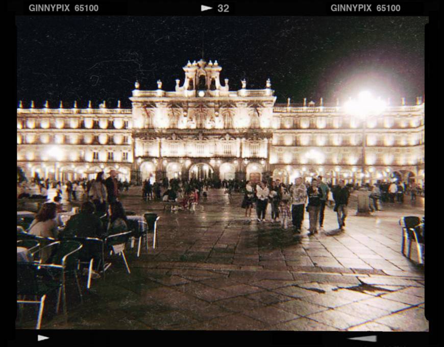 Lugar Plaza Mayor Plaza Mayor, 28012 Madrid, Espanha🌃✈️🌍✨