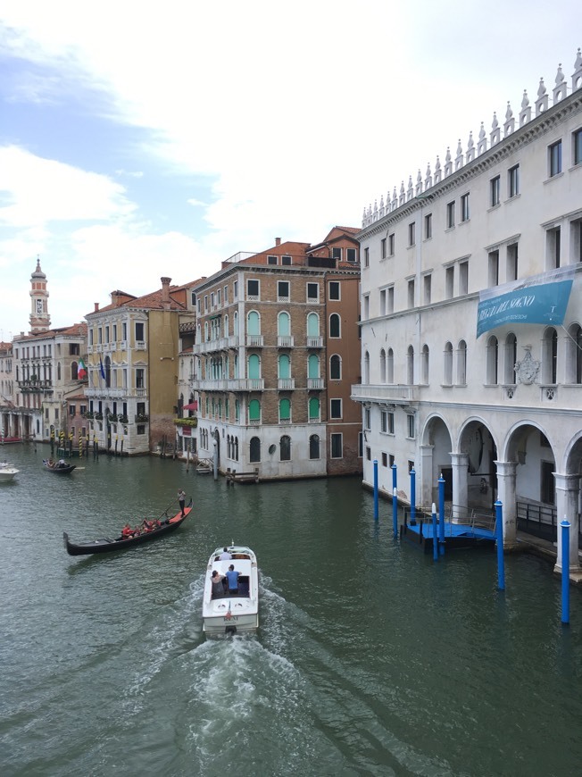 Place Puente de Rialto